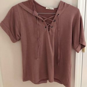 light tie-front short sleeve sweatshirt with hood